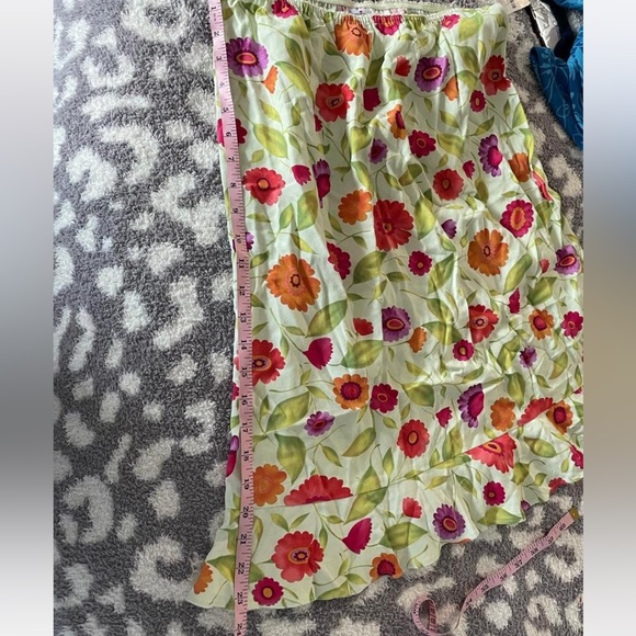 Y2K Green Midi Skirt with Multi Color Flowers Talbots - Picture 6 of 8